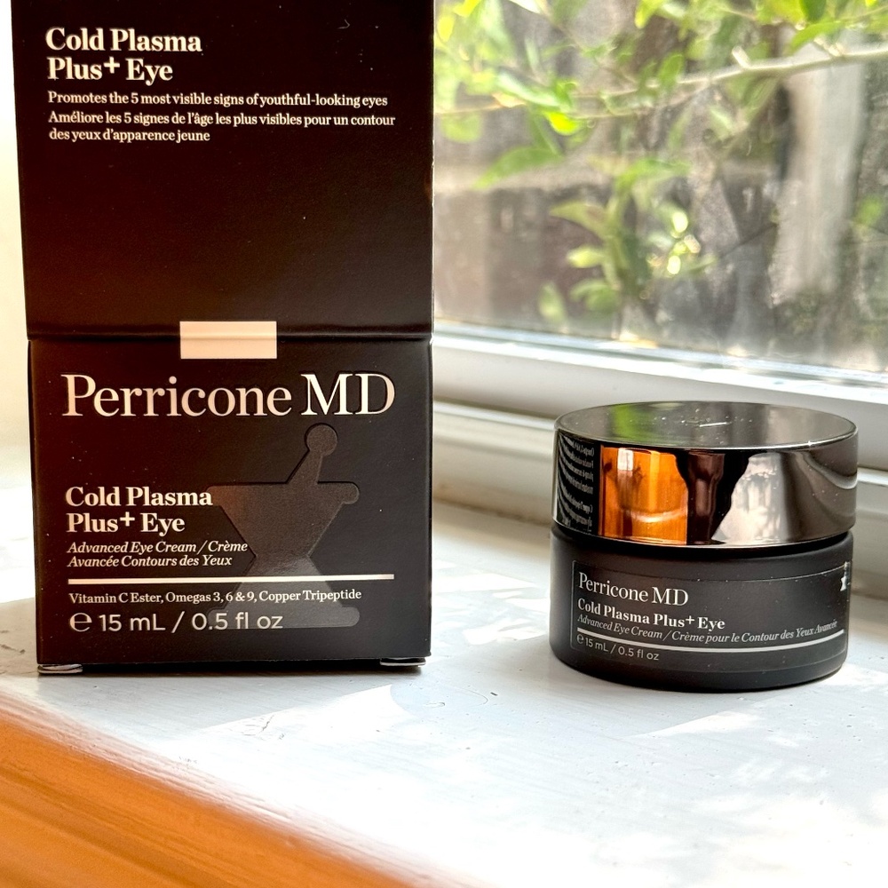 Perricone MD "Cold Plasma Plus+ Eye" advanced eye cream